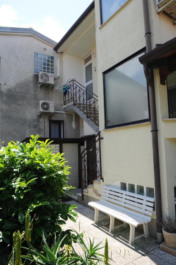 Apartma Lavela Apartment